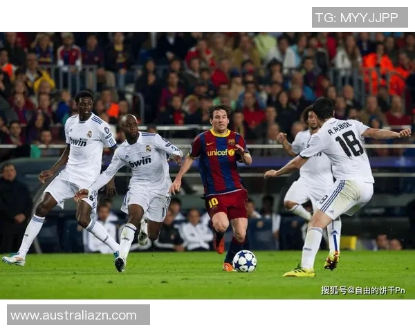 梅西连续六场比赛进球,助巴塞罗那逼平皇马:王者的风采